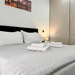 Апартаменты Luxury 1 *
