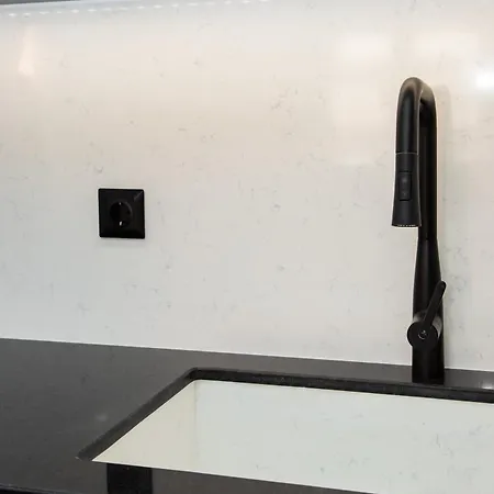 Luxury 1 Apartment