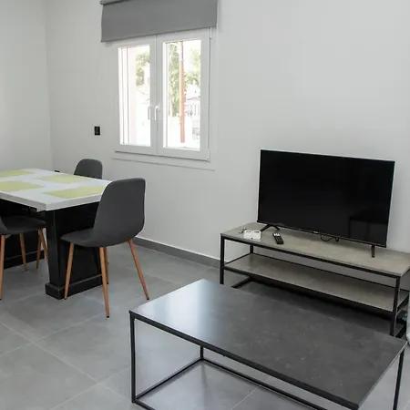 Luxury 1 Apartment