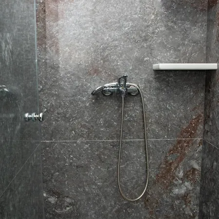 Luxury 1 Apartment Koilas