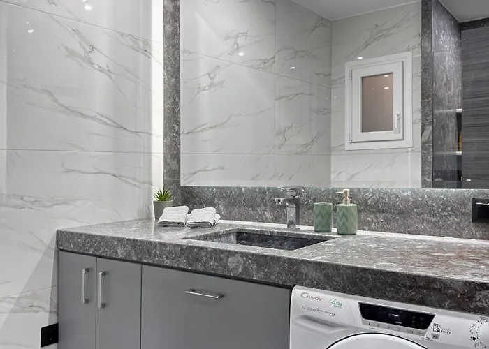 Luxury 1 Apartamento *