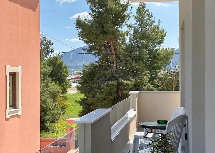 Apartment Luxury 1 *