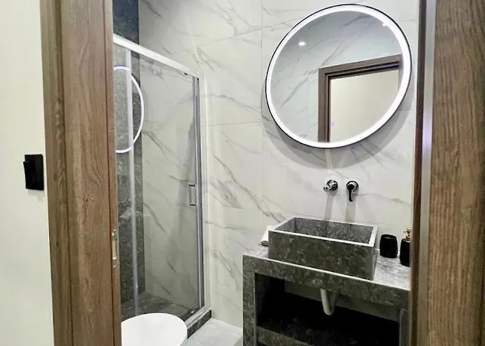 アパート Luxury 1